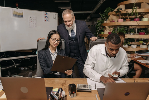 哪些行业需要客服外包