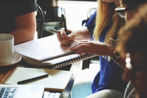 拼多多怎么管理店铺