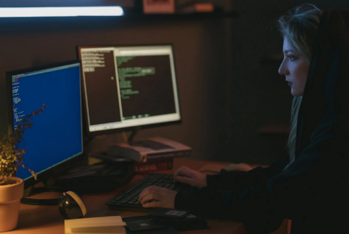 淘宝店美工装修多少钱