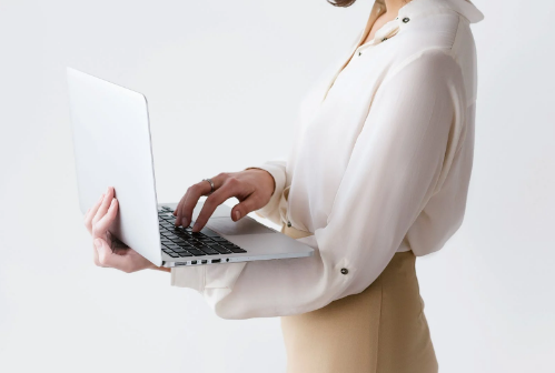 电商外包客服是什么意思