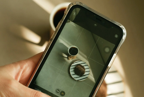 服装白底图拍摄技巧