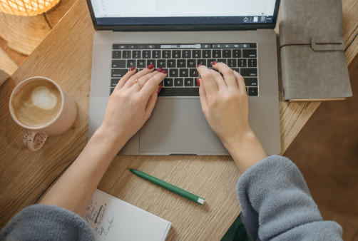 在线客服外包的好处