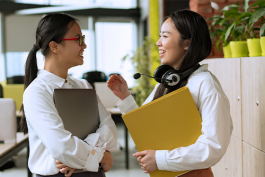 如何提高交际能力？（职场人怎样提升与人打交道的能力？）