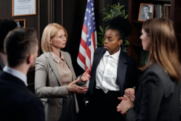 避开客服外包误区：企业决策者必看的实用指南，不花冤枉钱、不踩坑