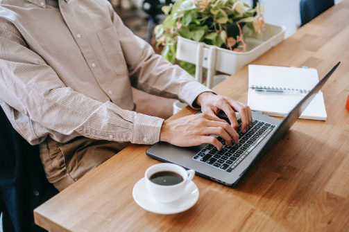 电商客服外包实战避坑指南：不踩雷、选对人、管到位