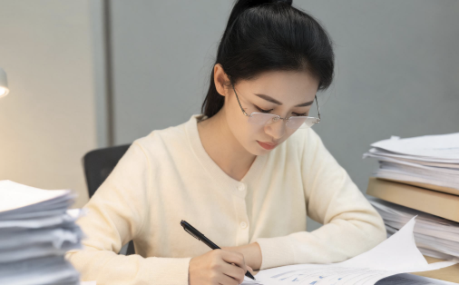服务意识培养与职业素养修炼